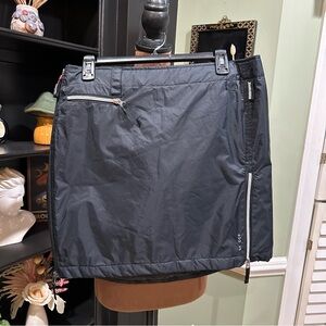 SKHOOP Black Insulated Winter Layering Skirt Size Large